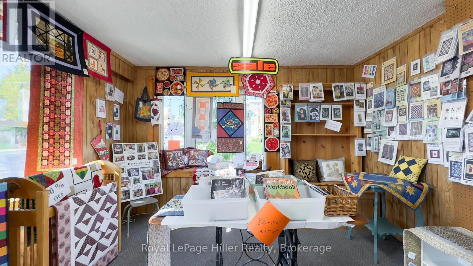 












3991 PERTH ROAD 107 ROAD

,
Perth East (Shakespeare),




Ontario
N0B2P0

