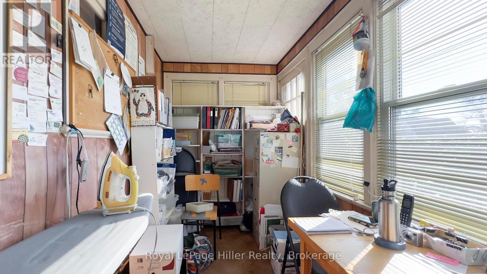 












3991 PERTH ROAD 107 ROAD

,
Perth East (Shakespeare),




Ontario
N0B2P0

