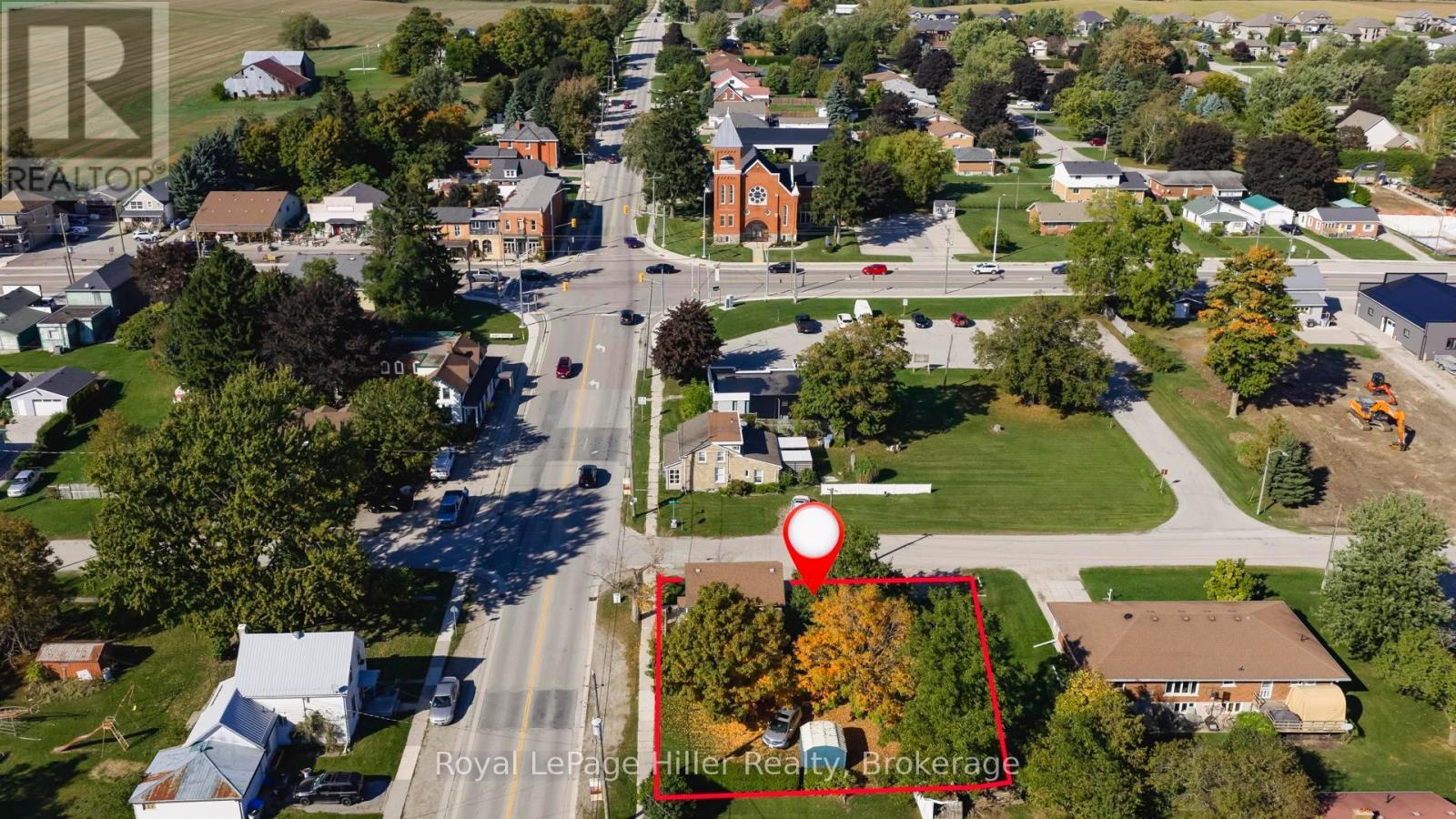 












3991 PERTH ROAD 107 ROAD

,
Perth East (Shakespeare),




Ontario
N0B2P0


