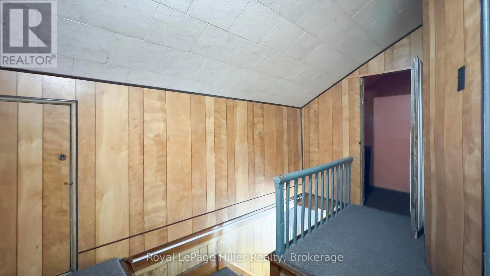 












3991 PERTH ROAD 107 ROAD

,
Perth East (Shakespeare),




Ontario
N0B2P0

