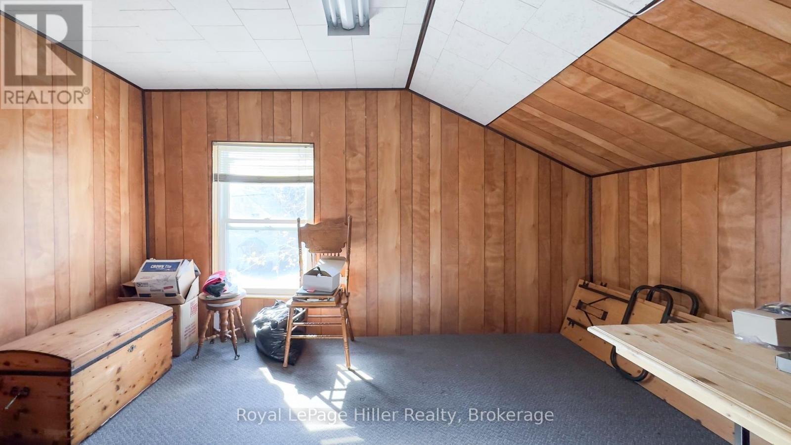 












3991 PERTH ROAD 107 ROAD

,
Perth East (Shakespeare),




Ontario
N0B2P0

