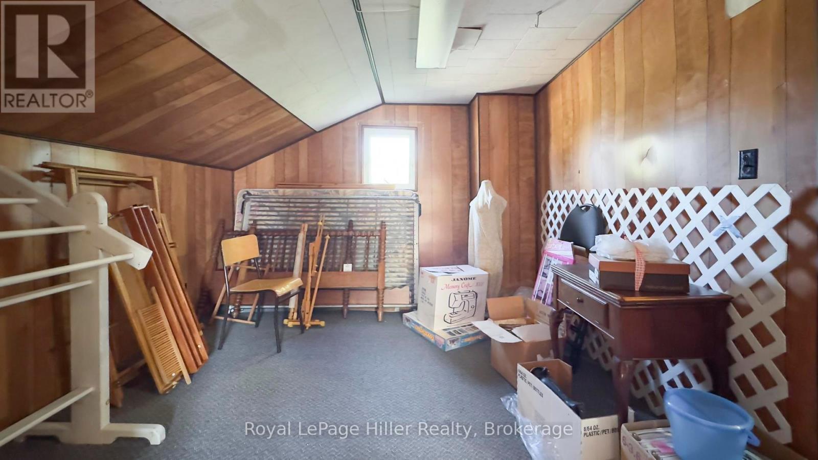 












3991 PERTH ROAD 107 ROAD

,
Perth East (Shakespeare),




Ontario
N0B2P0

