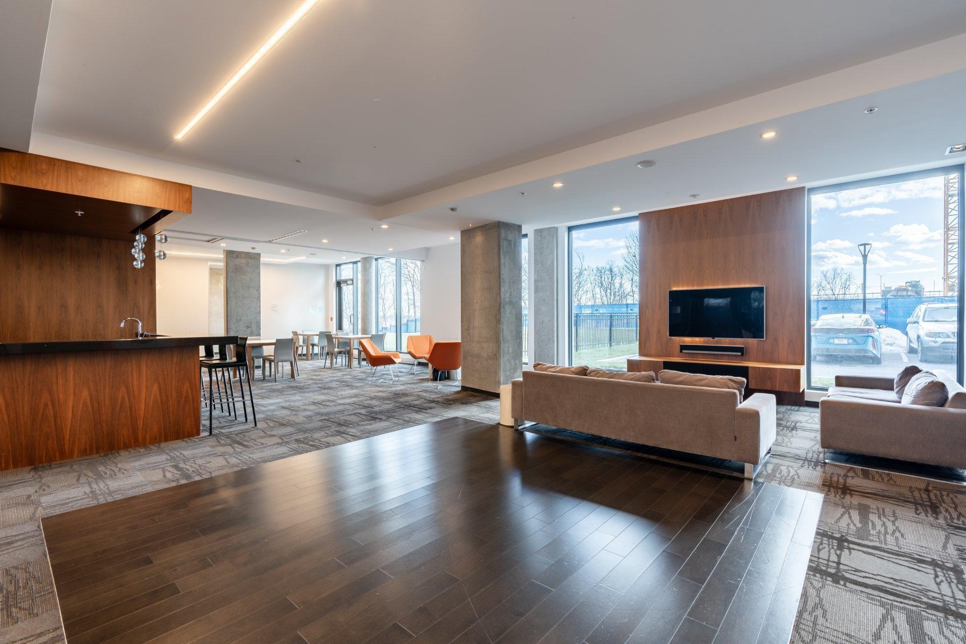 









299


Rue de la Rotonde

, 1105,
Montréal (Verdun/Île-des-Soeurs),




QC
H3E0C6

