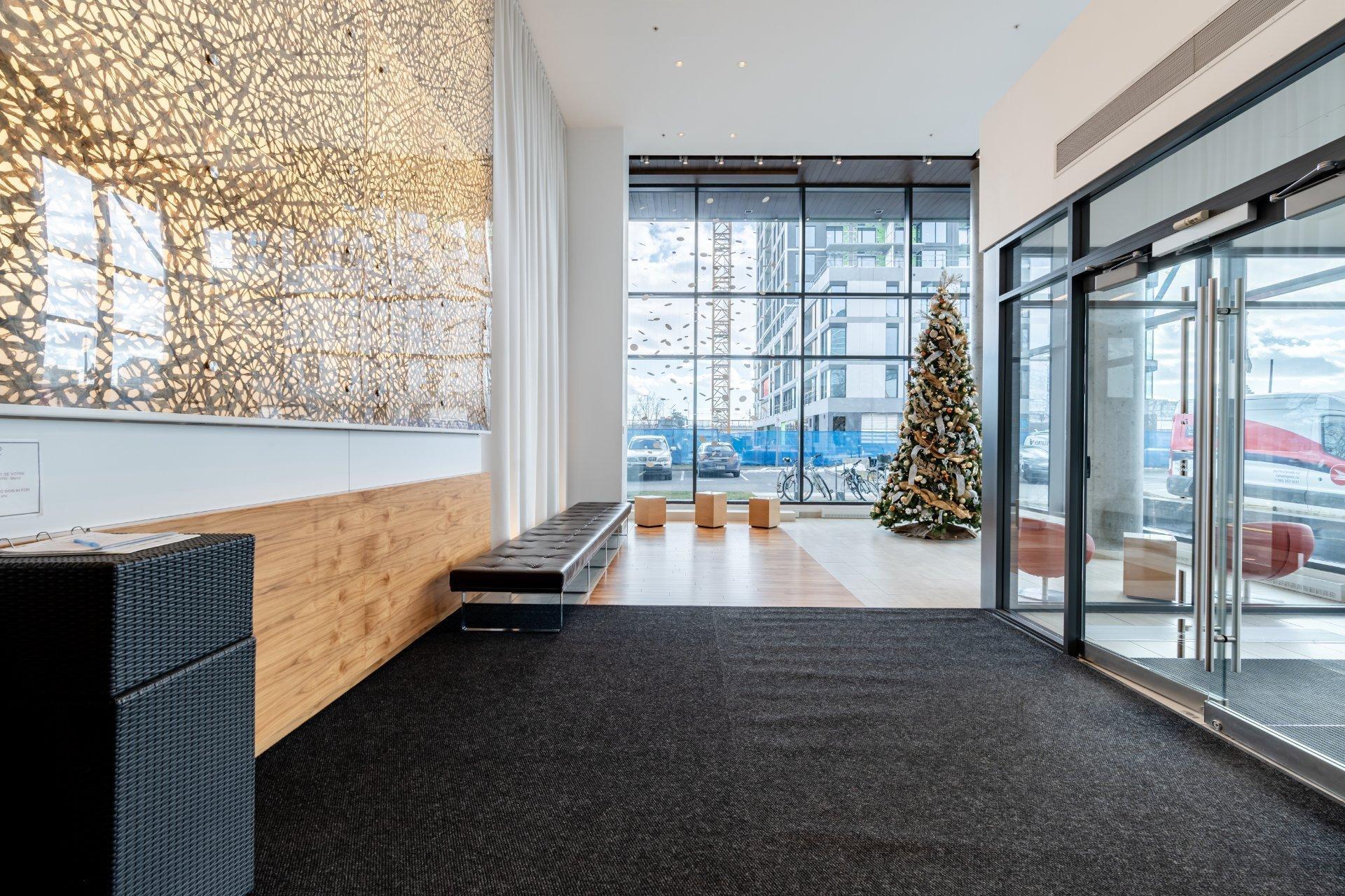 









299


Rue de la Rotonde

, 1105,
Montréal (Verdun/Île-des-Soeurs),




QC
H3E0C6

