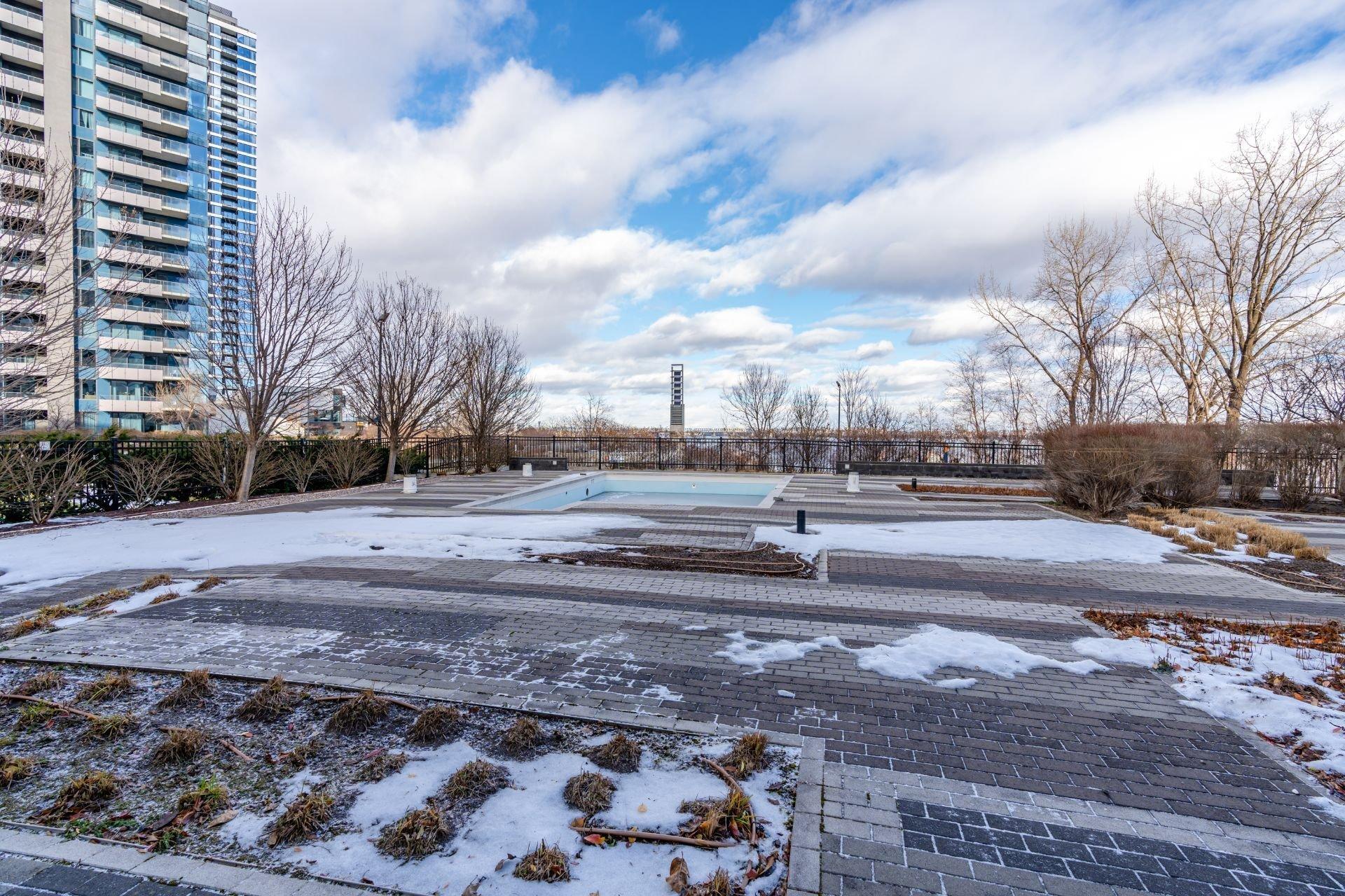 









299


Rue de la Rotonde

, 1105,
Montréal (Verdun/Île-des-Soeurs),




QC
H3E0C6

