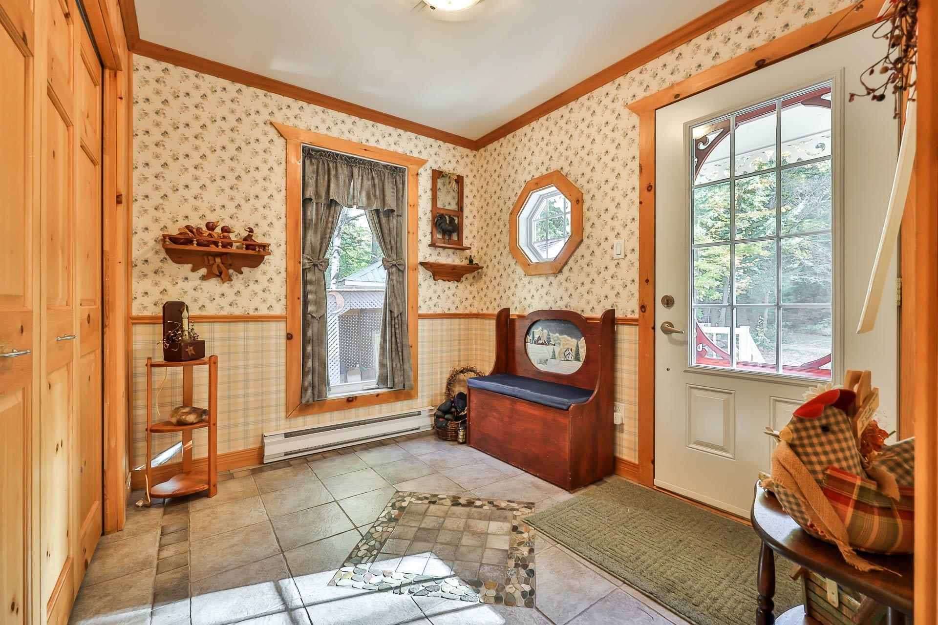 









63


Ch. Jeannotte

,
Notre-Dame-de-la-Salette,




QC
J0X2L0

