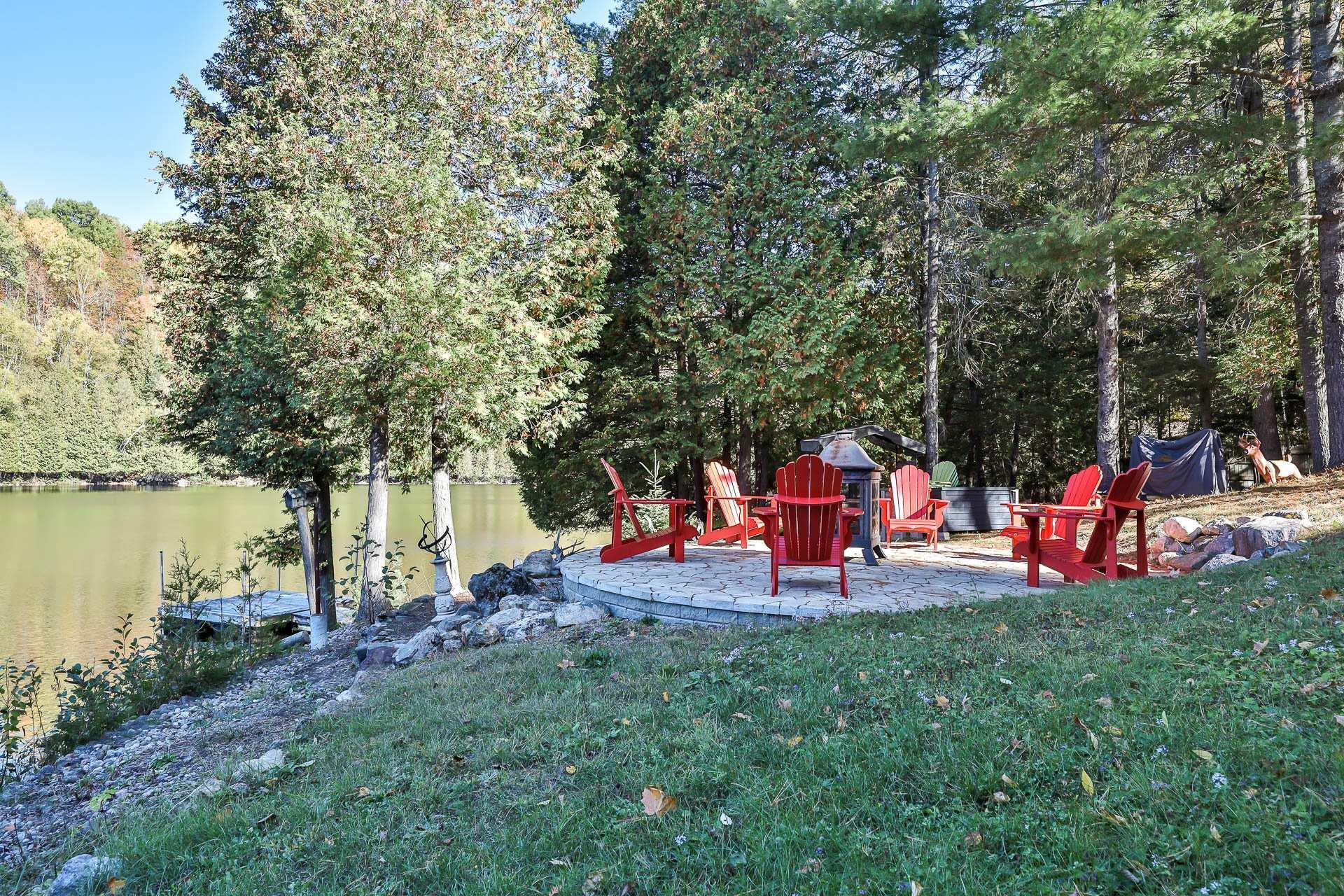 









63


Ch. Jeannotte

,
Notre-Dame-de-la-Salette,




QC
J0X2L0

