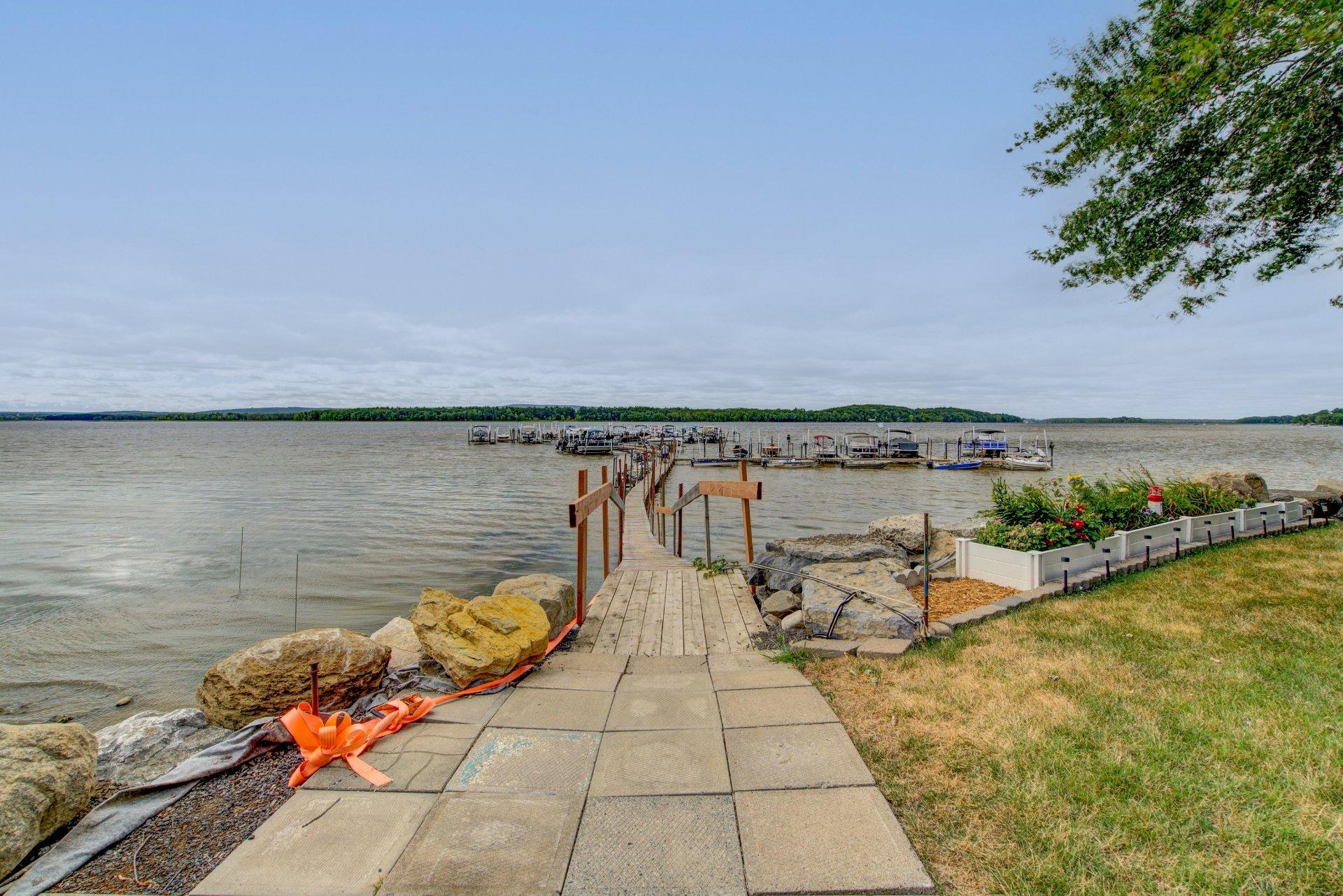 









4506


Route 344

, 47,
Saint-Placide,




QC
J0V2B0

