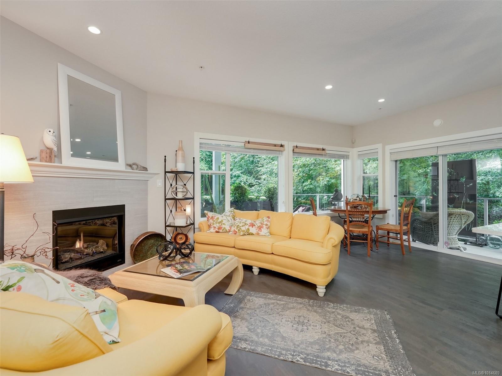 









1838


Cowichan Bay

Rd, 208,
Cowichan Bay,




BC
V0R 1N1

