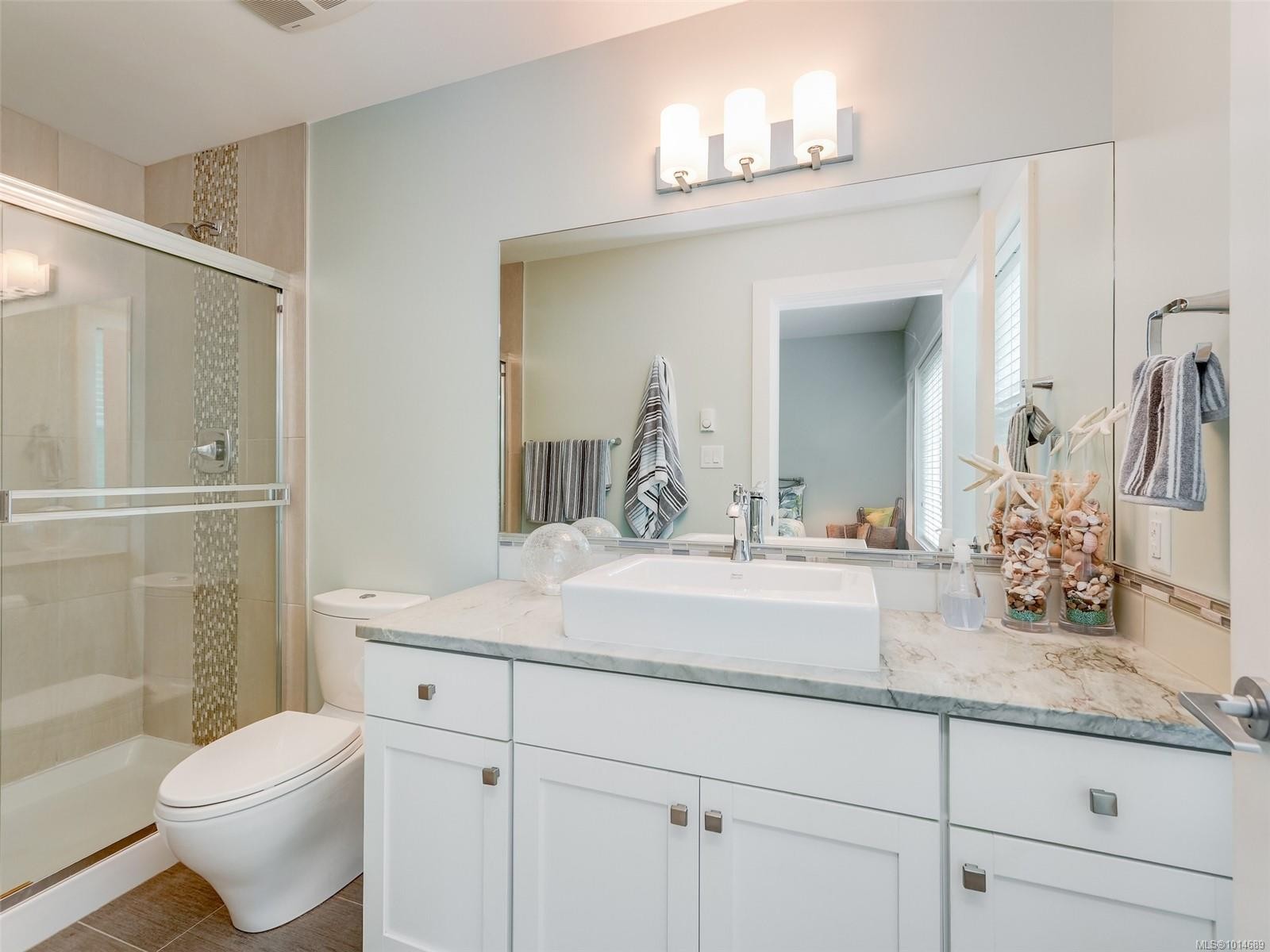 









1838


Cowichan Bay

Rd, 208,
Cowichan Bay,




BC
V0R 1N1

