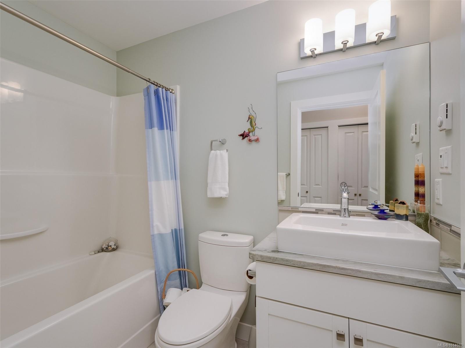 









1838


Cowichan Bay

Rd, 208,
Cowichan Bay,




BC
V0R 1N1

