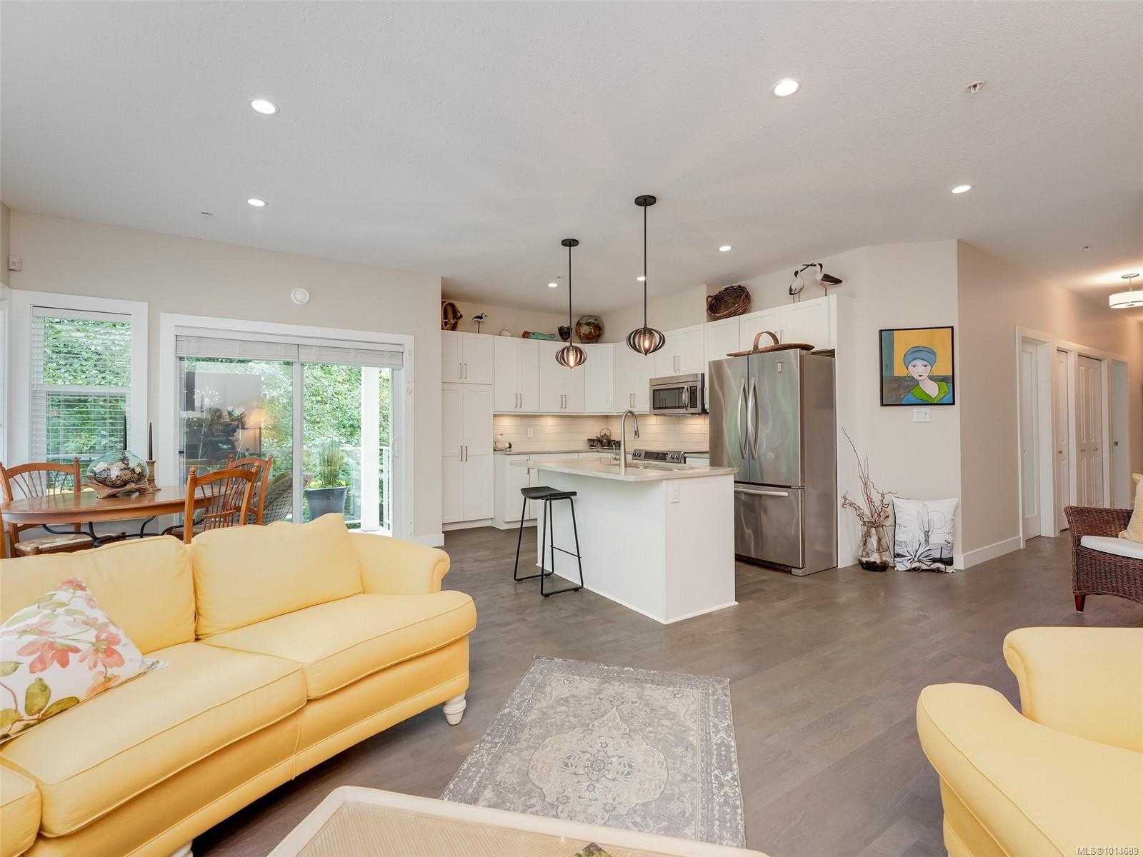 









1838


Cowichan Bay

Rd, 208,
Cowichan Bay,




BC
V0R 1N1


