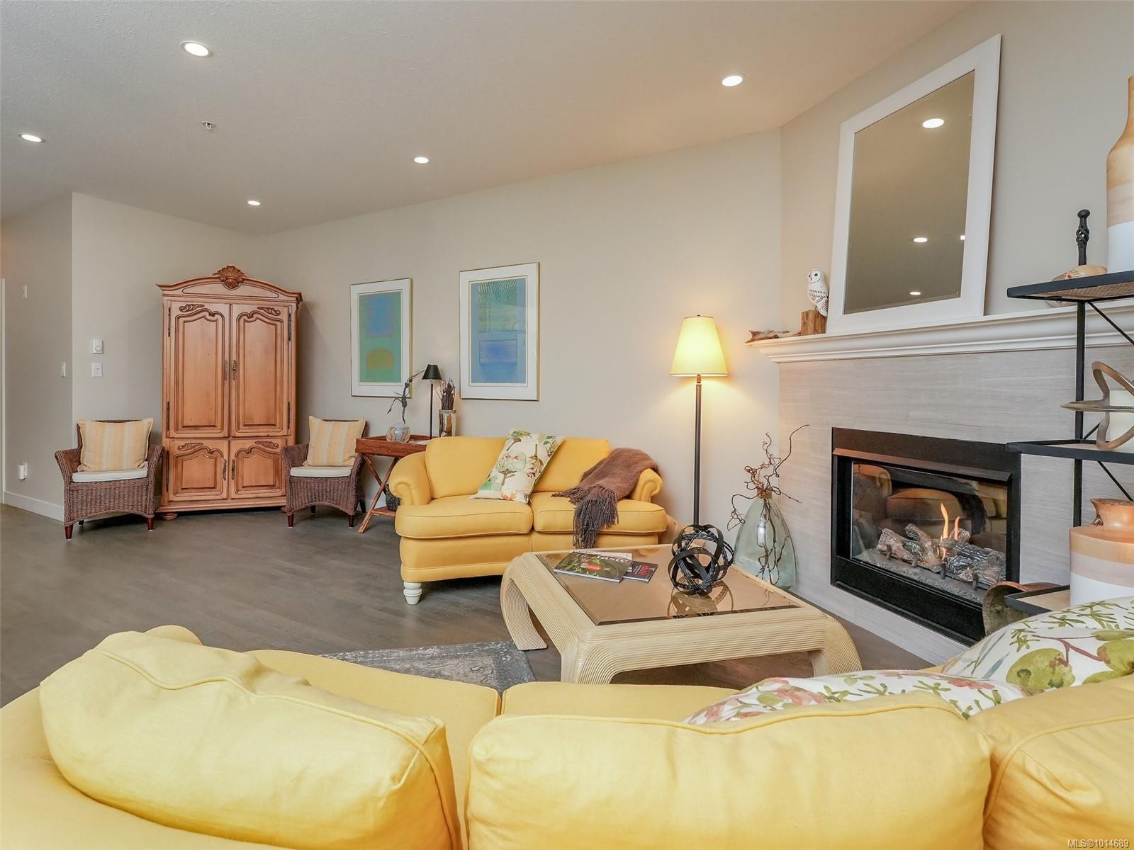 









1838


Cowichan Bay

Rd, 208,
Cowichan Bay,




BC
V0R 1N1

