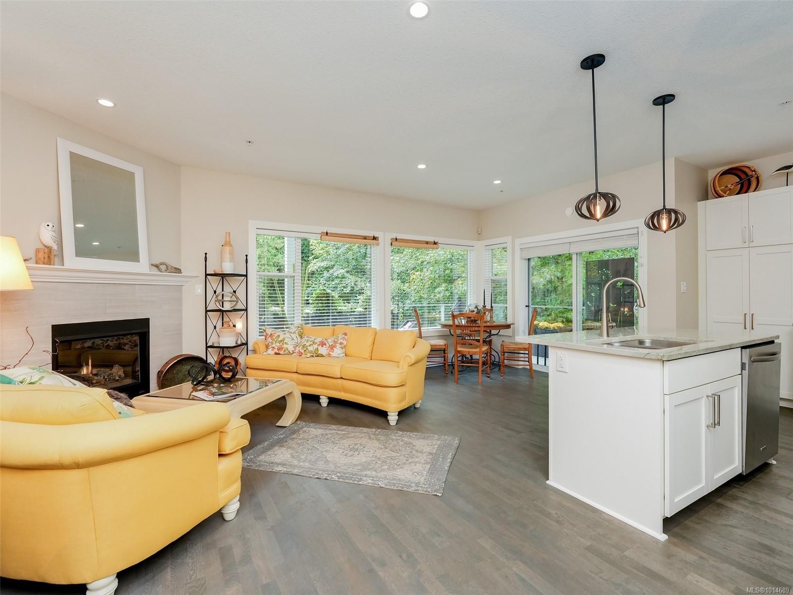 









1838


Cowichan Bay

Rd, 208,
Cowichan Bay,




BC
V0R 1N1

