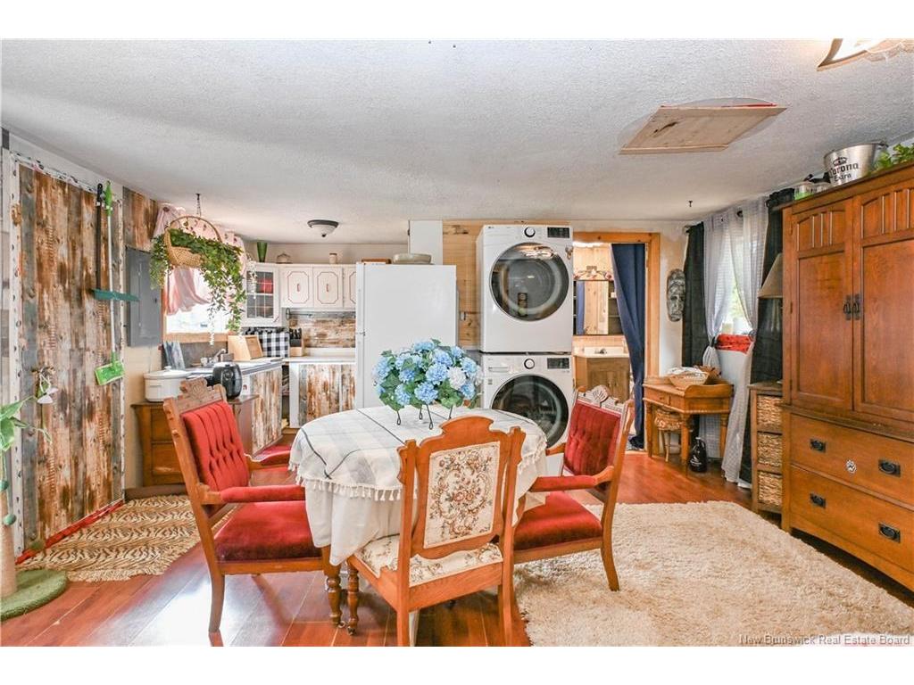 









1394


rue Degrâce

ST,
Maisonnette,




NB
E8N 2J4

