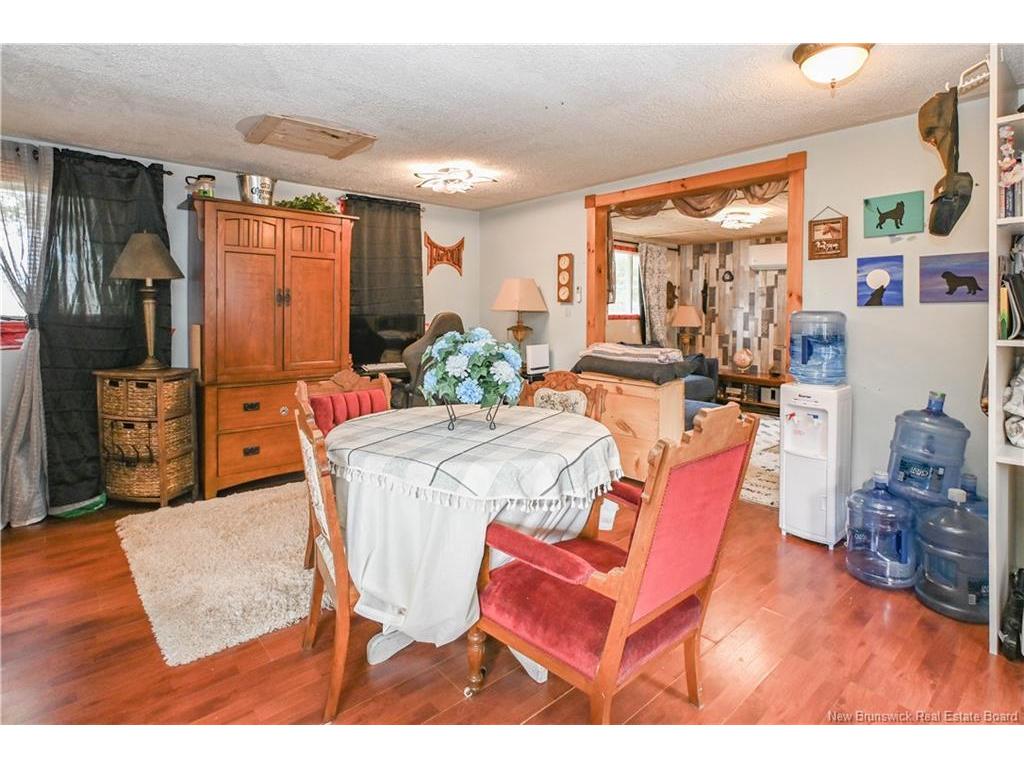 









1394


rue Degrâce

ST,
Maisonnette,




NB
E8N 2J4

