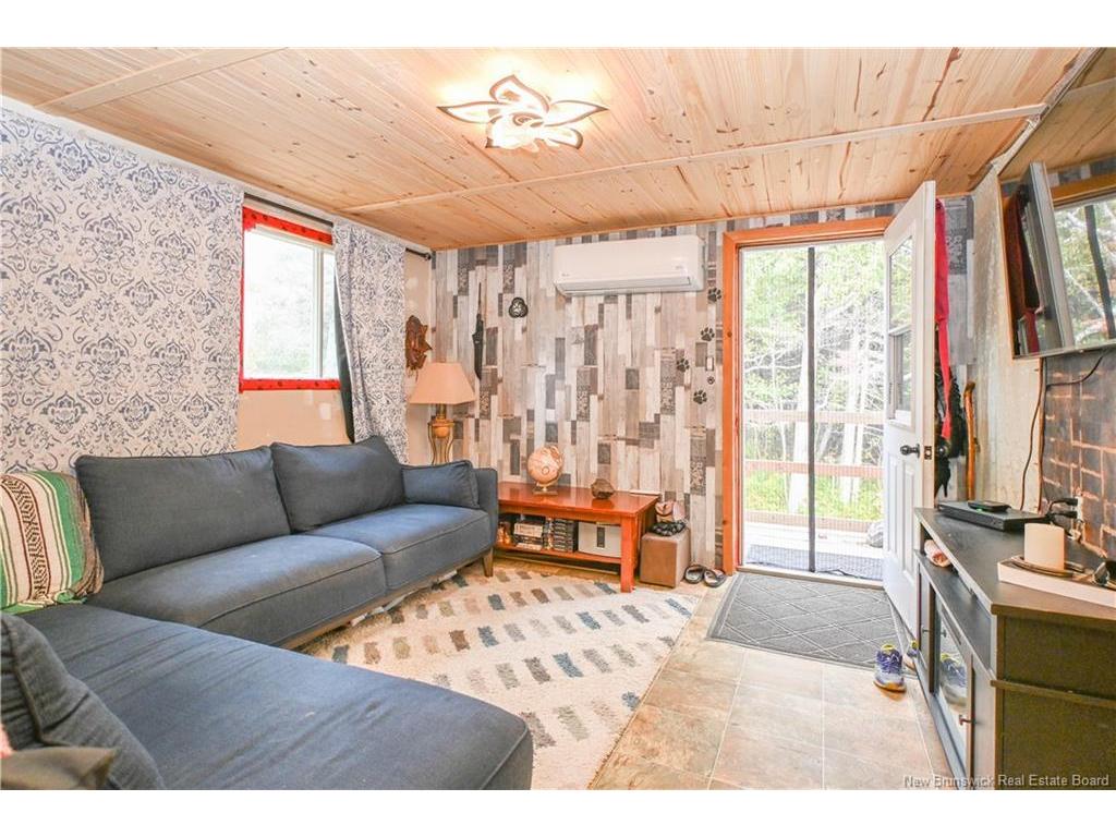 









1394


rue Degrâce

ST,
Maisonnette,




NB
E8N 2J4

