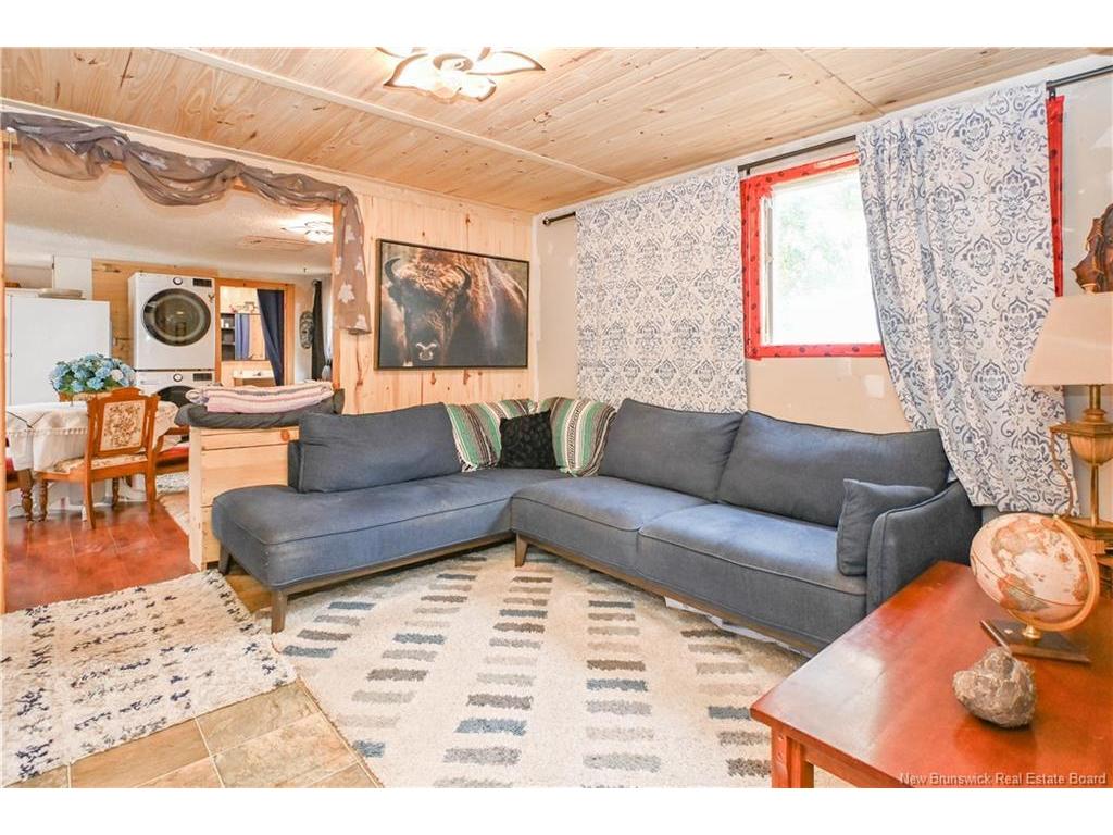 









1394


rue Degrâce

ST,
Maisonnette,




NB
E8N 2J4

