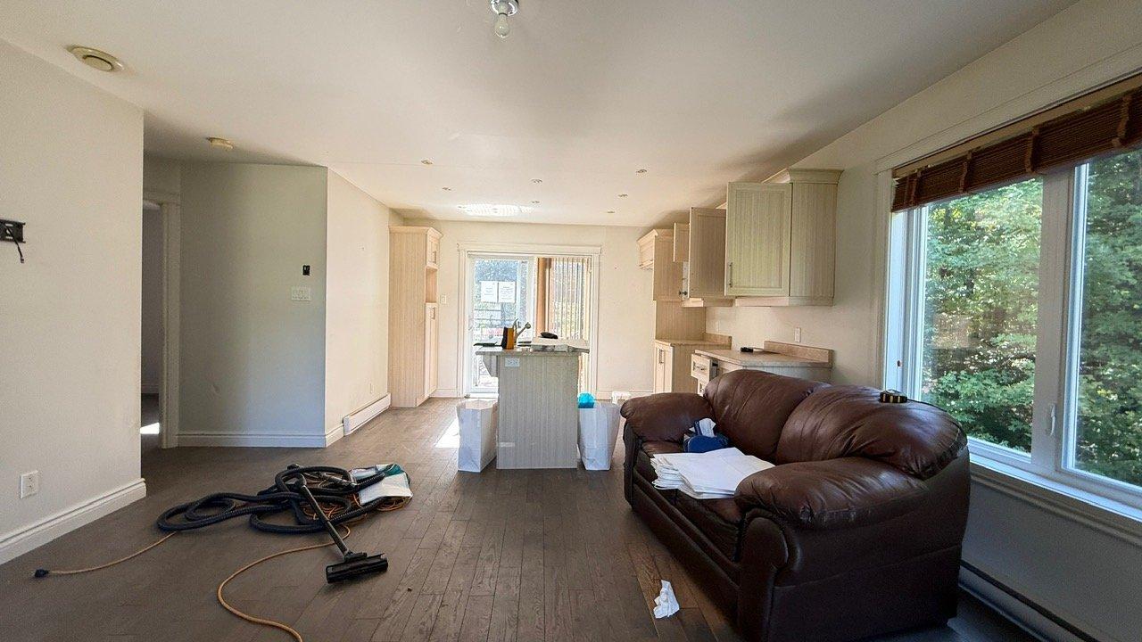 









178


Rue des Tournesols

,
Saint-Colomban,




QC
J5K0E4

