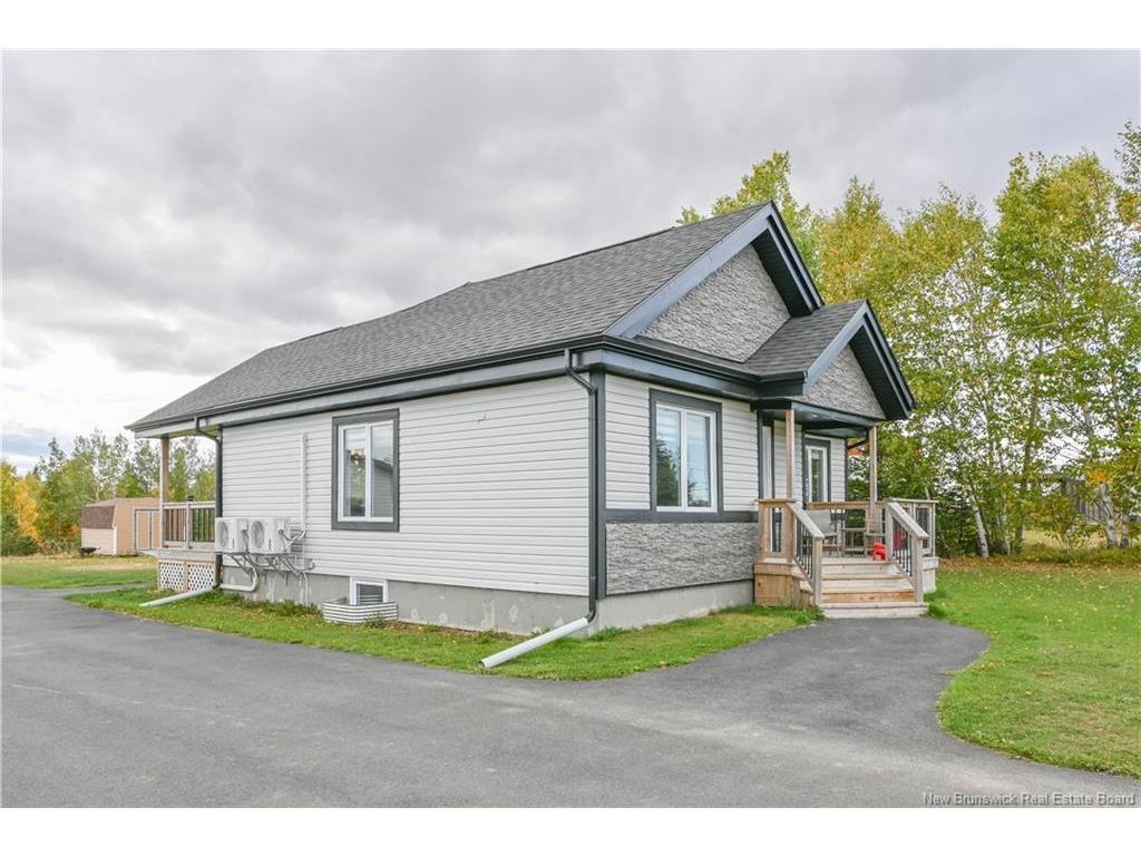 









5892


340

RTE,
Haut-Paquetville,




NB
E8R 1S8

