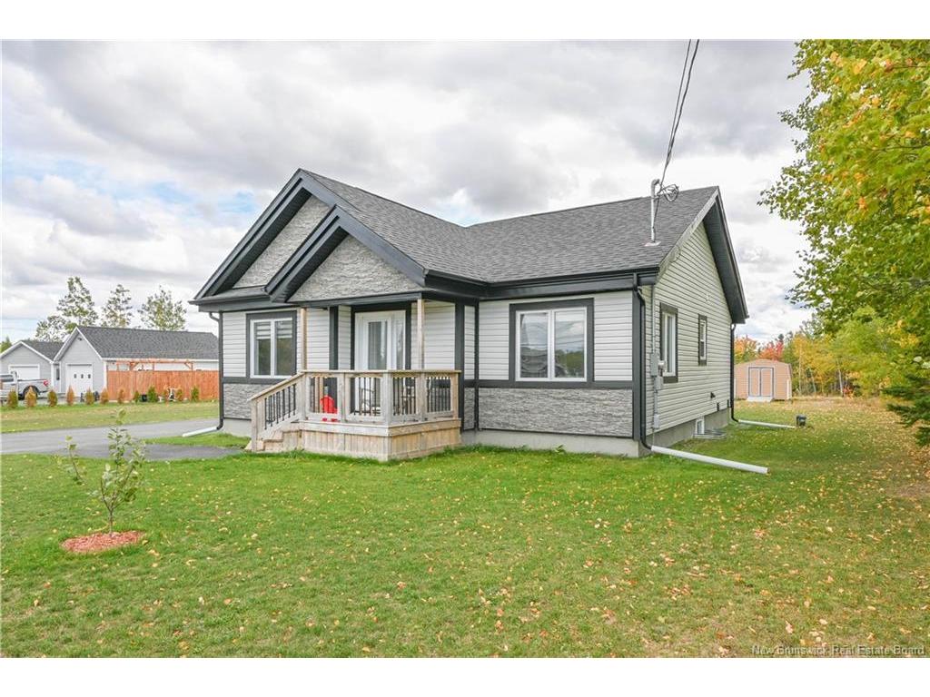 









5892


340

RTE,
Haut-Paquetville,




NB
E8R 1S8

