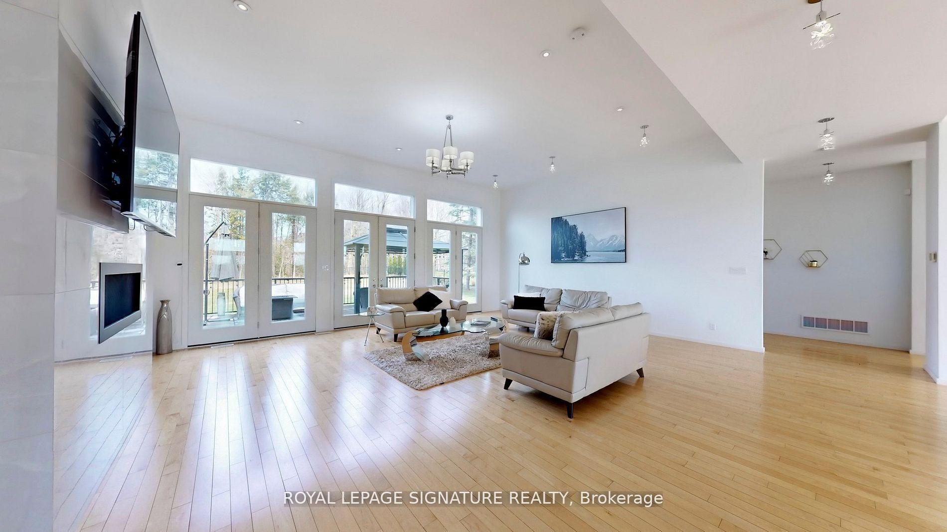 









1507


Kodiak

Street,
Pickering,




ON
L1Y 1A8

