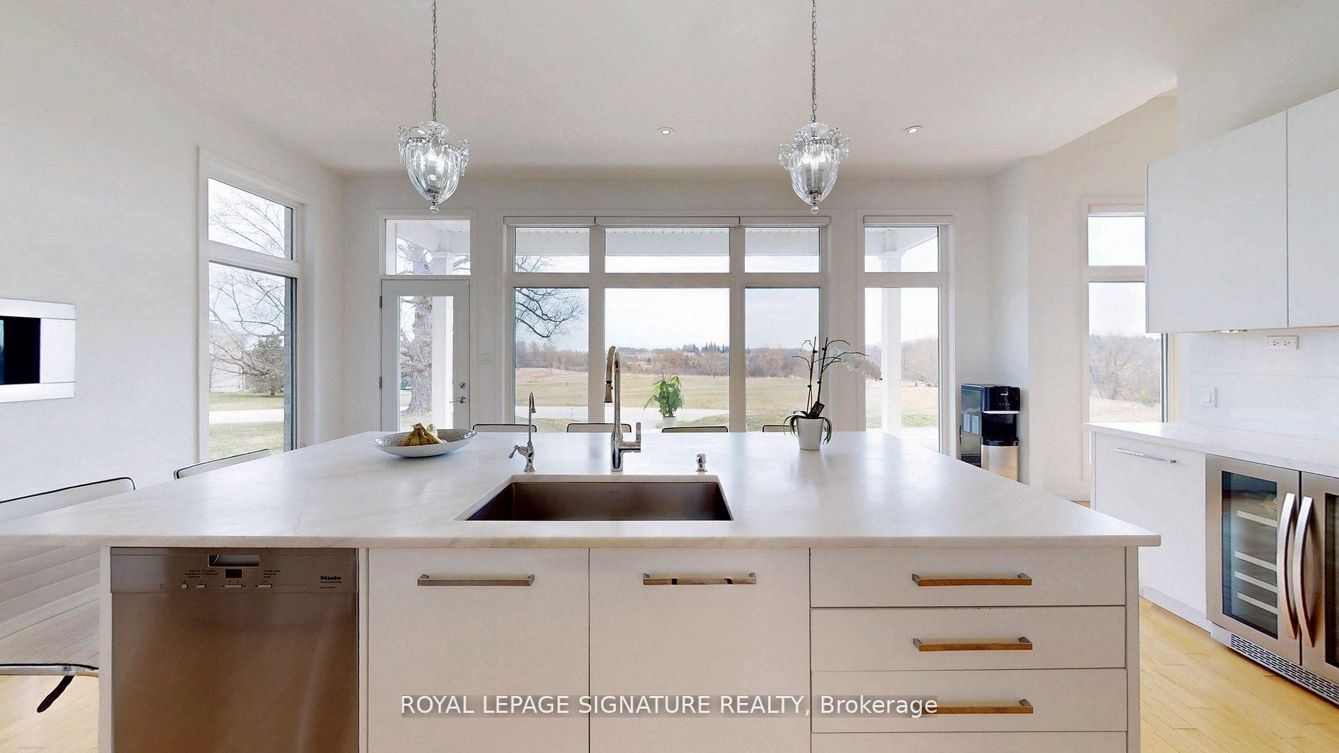 









1507


Kodiak

Street,
Pickering,




ON
L1Y 1A8

