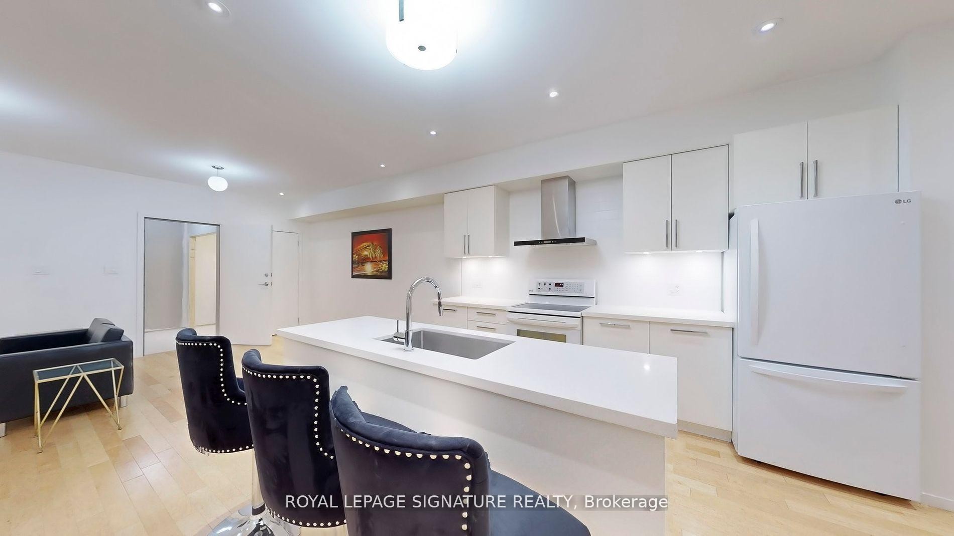 









1507


Kodiak

Street,
Pickering,




ON
L1Y 1A8

