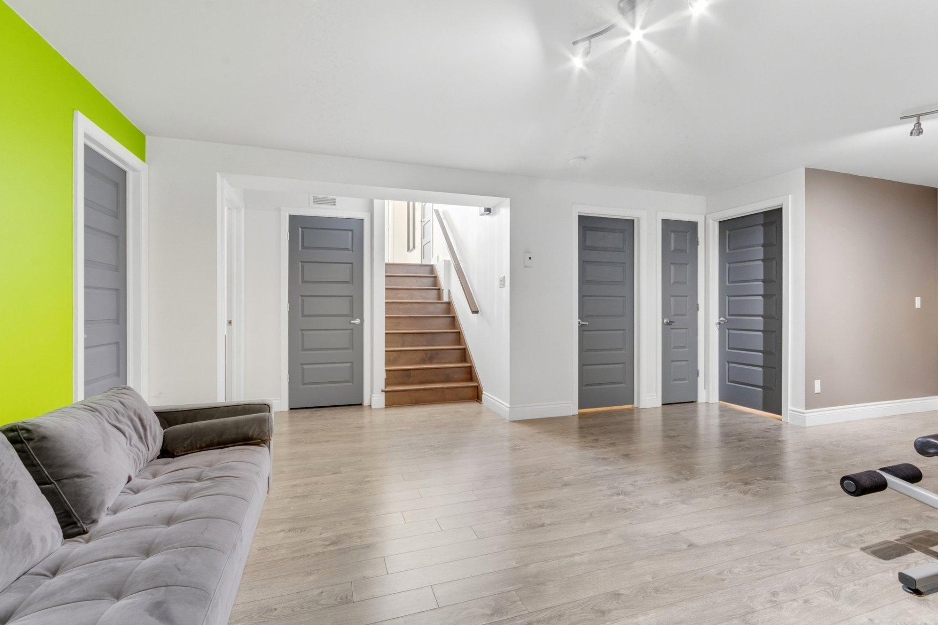 









11220


Rue de la Pierre-de-Lune

,
Mirabel,




QC
J7N0K4

