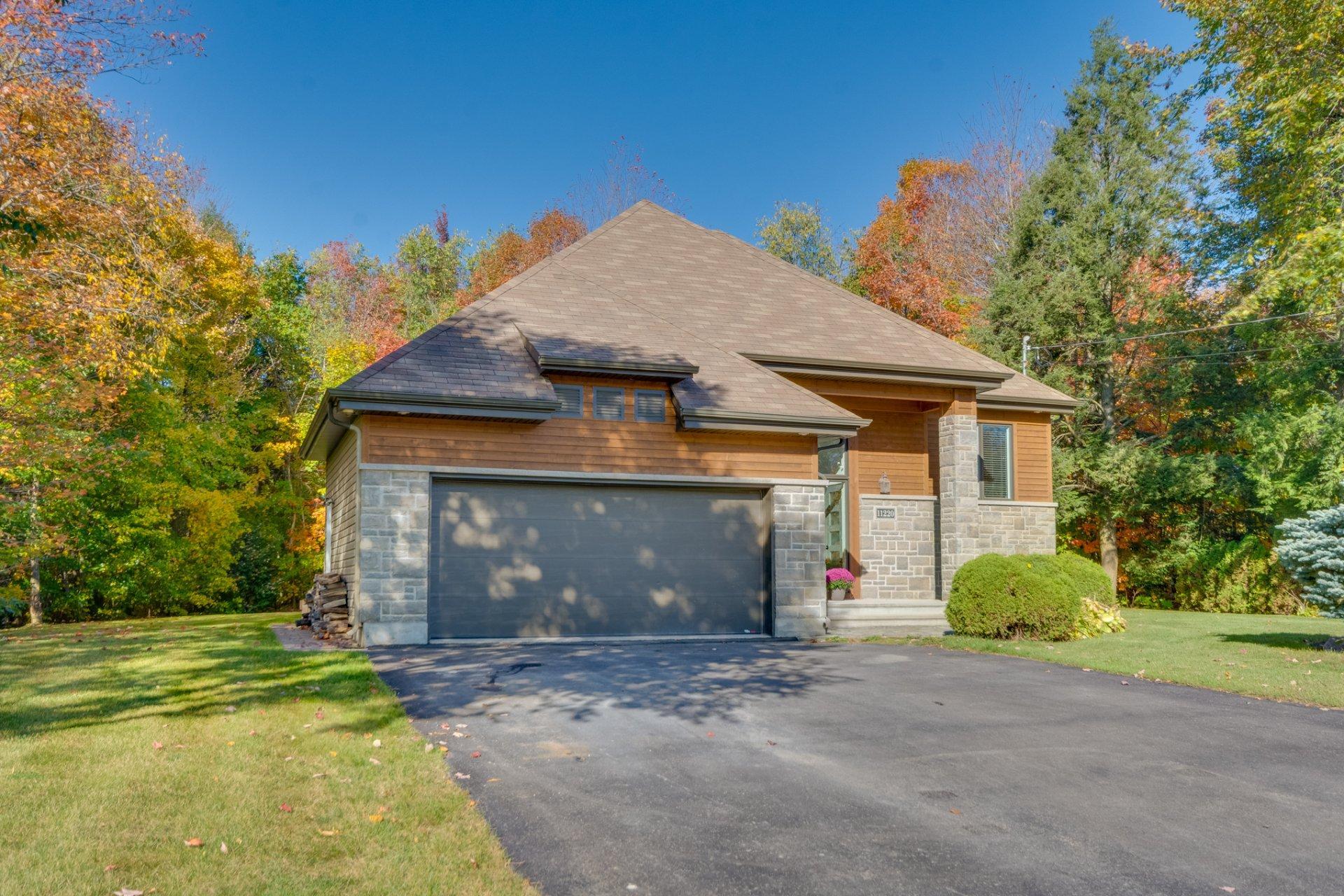 









11220


Rue de la Pierre-de-Lune

,
Mirabel,




QC
J7N0K4

