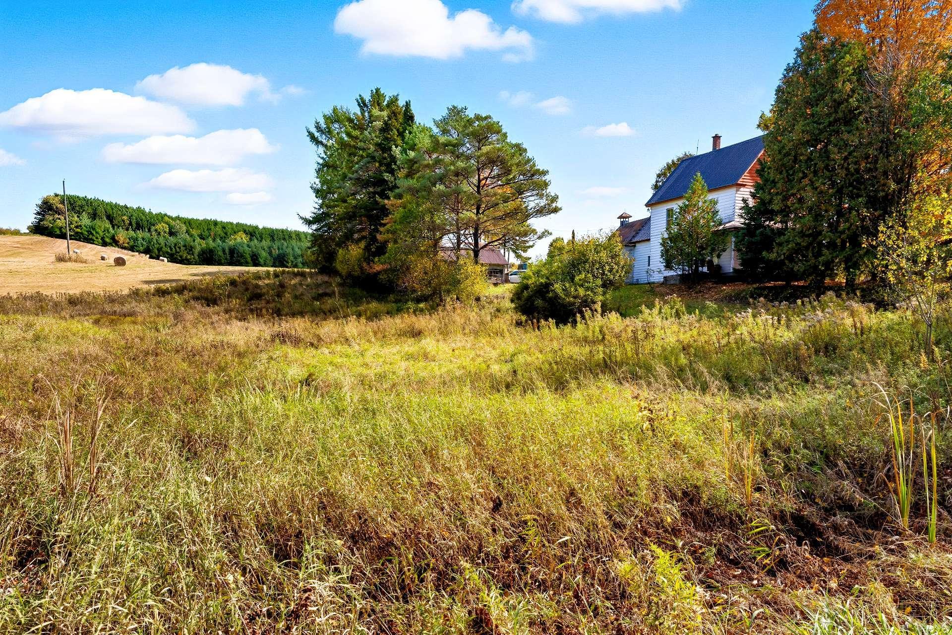 









3150


Ch. Bartlett

,
Cookshire-Eaton,







QC
J0B1M0

