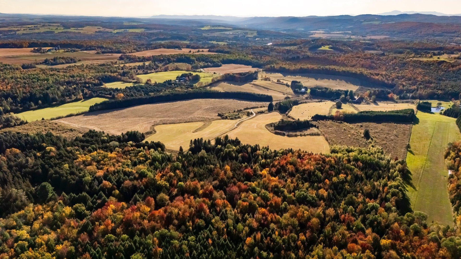 









3150


Ch. Bartlett

,
Cookshire-Eaton,







QC
J0B1M0

