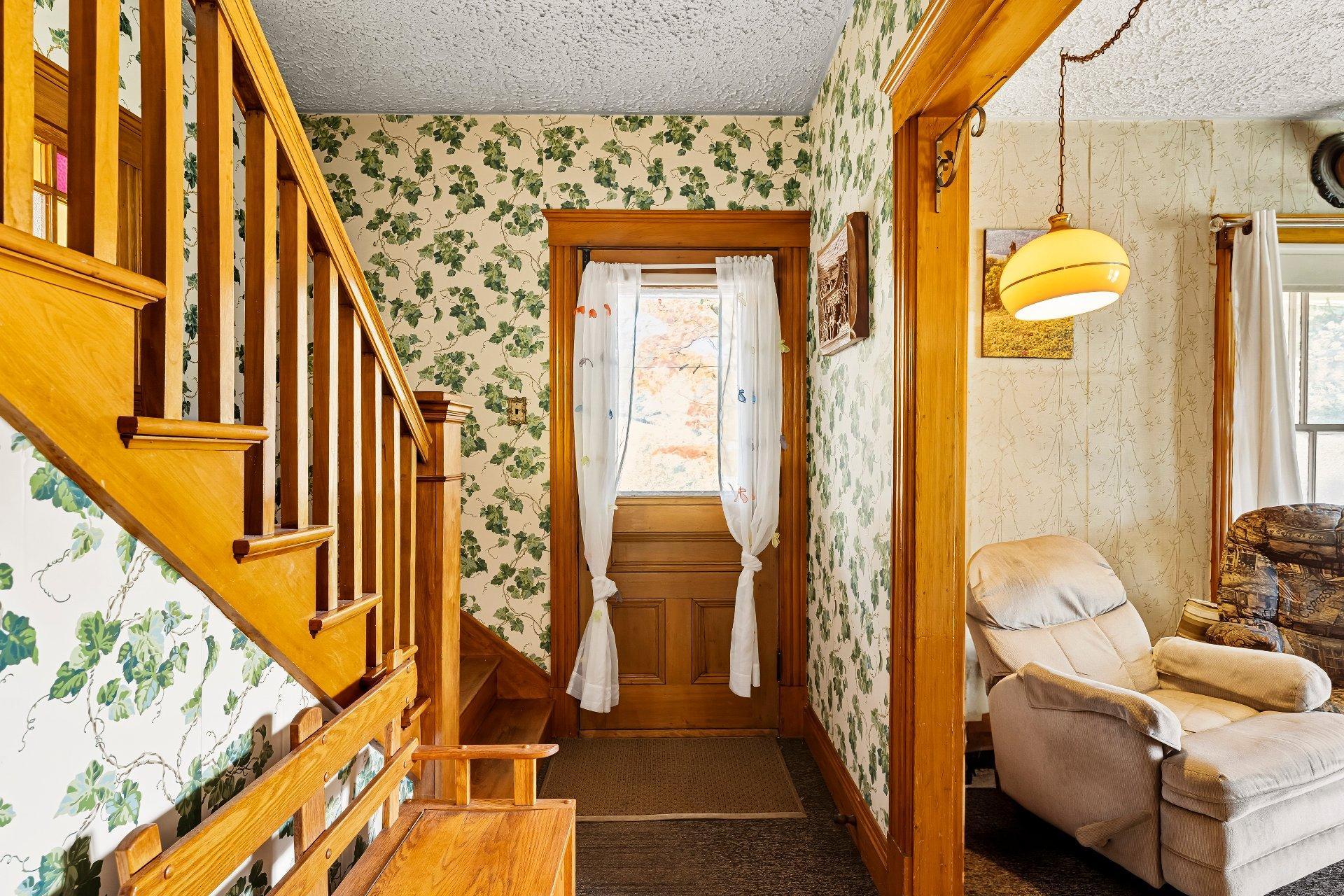 









3150


Ch. Bartlett

,
Cookshire-Eaton,







QC
J0B1M0

