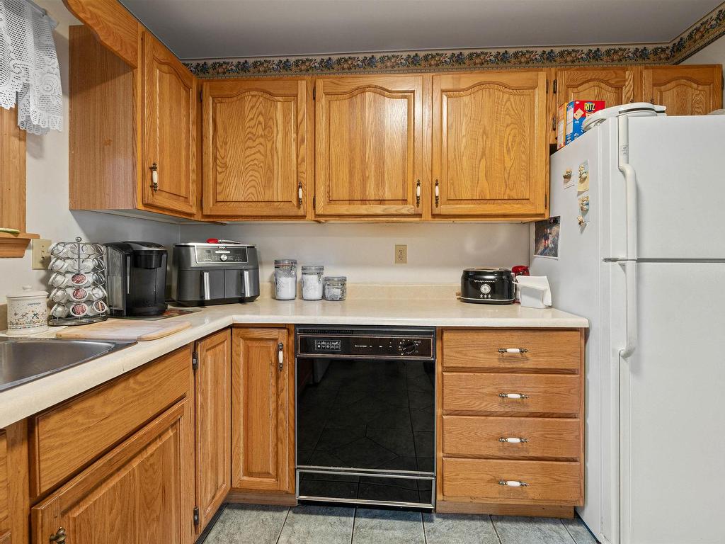 












144 Millwood Drive

,
Middle Sackville,




NS
B4E 2W8

