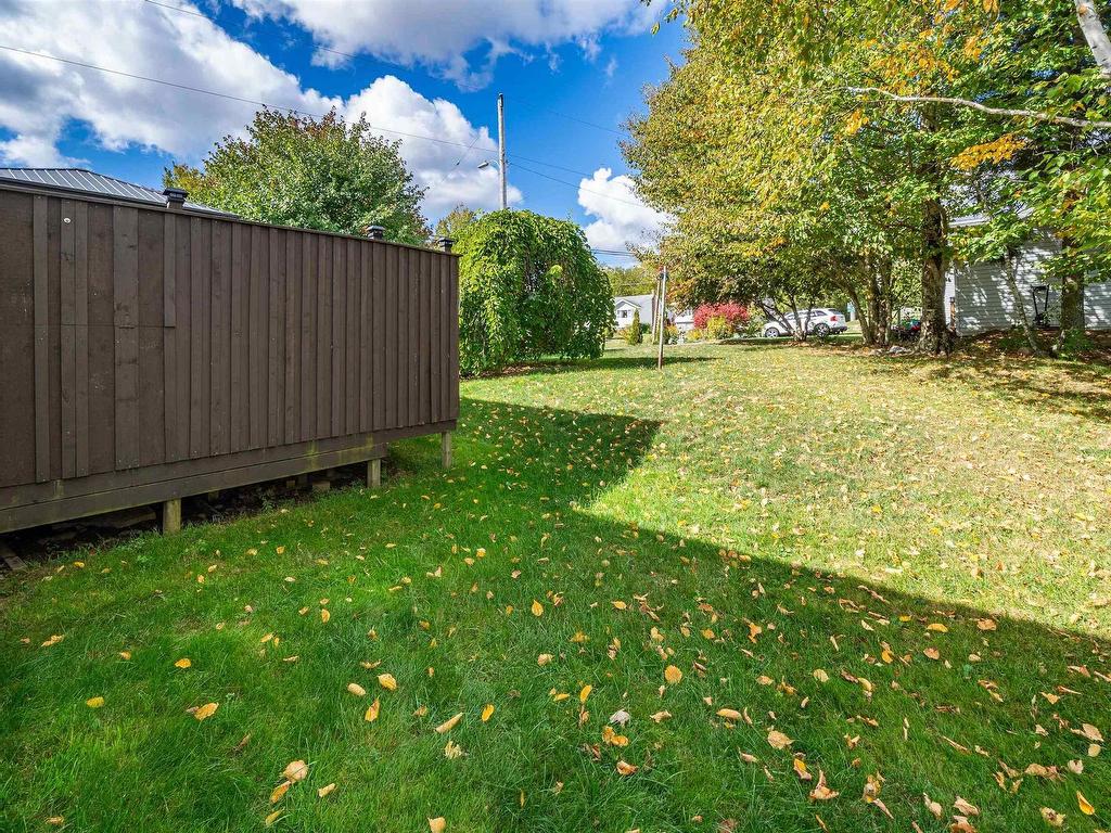 












144 Millwood Drive

,
Middle Sackville,




NS
B4E 2W8

