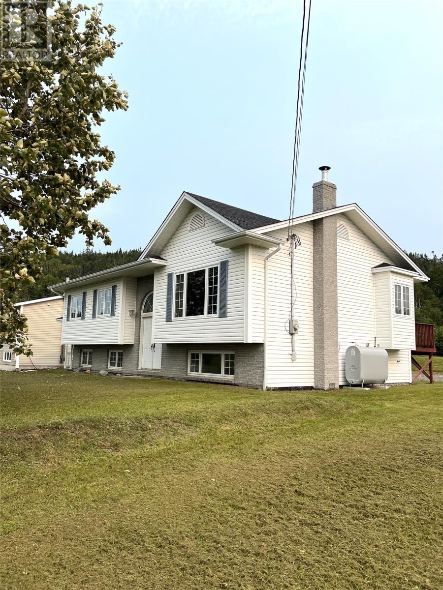 












32 Park Road

,
McIvers,




Newfoundland & Labrador
A2H8E9

