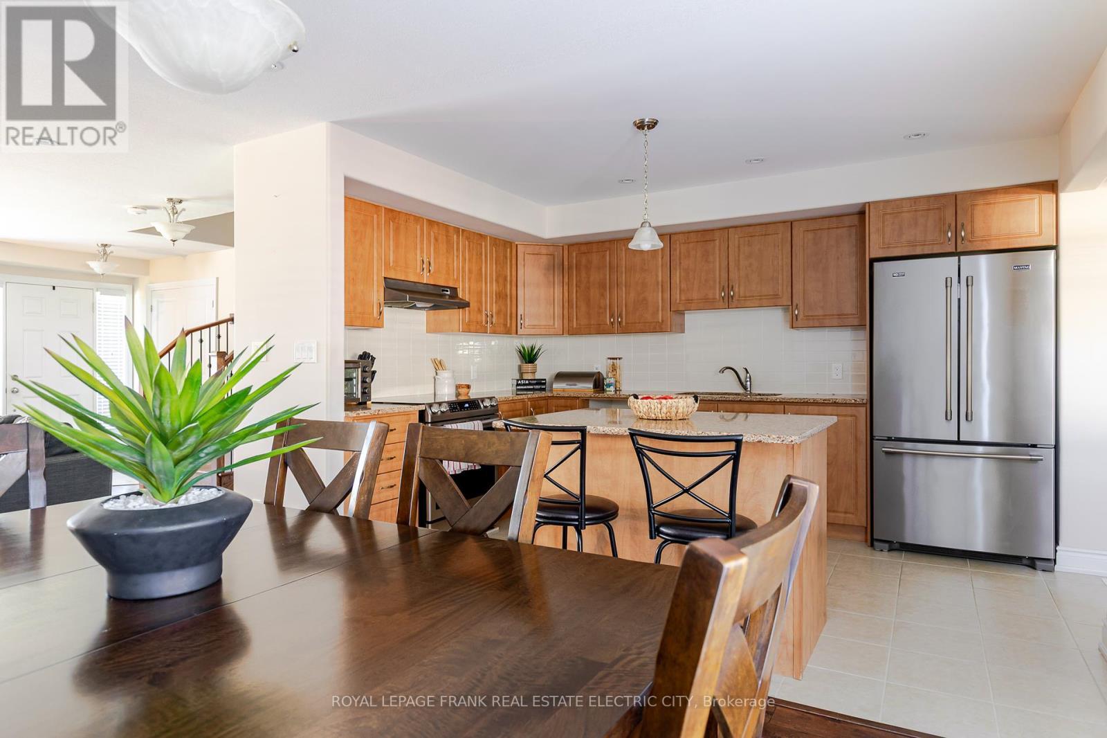 












849 BROADWAY BOULEVARD

,
Peterborough (Northcrest Ward 5),




Ontario
K9H0J1

