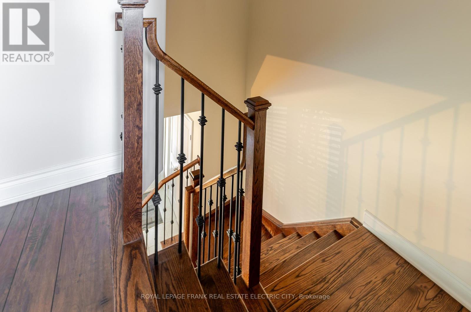 












849 BROADWAY BOULEVARD

,
Peterborough (Northcrest Ward 5),




Ontario
K9H0J1

