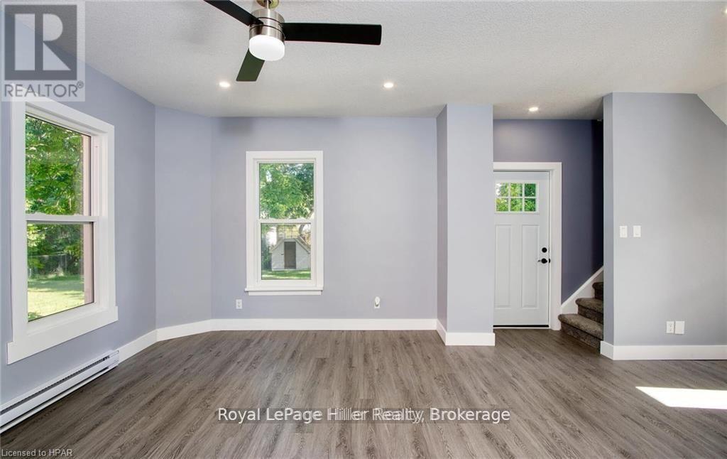 












86 SHAKESPEARE STREET

,
Stratford,




Ontario
N5A3W4

