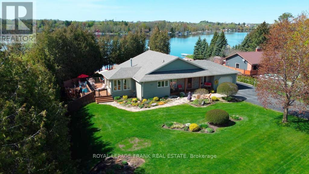 












36 SOUTHSHORE ROAD

,
Kawartha Lakes (Emily),




Ontario
K0L2W0

