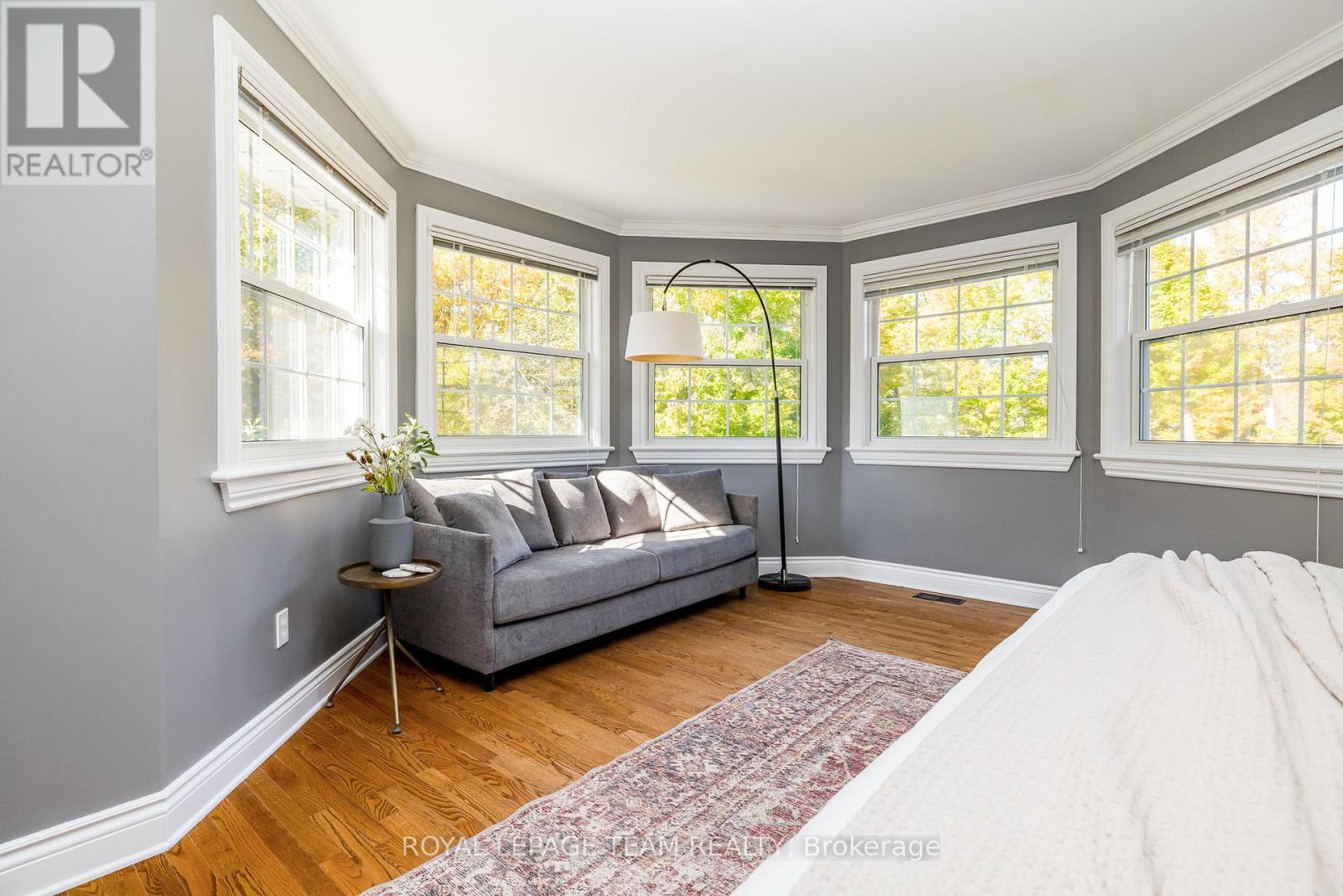 












38 MARCHVALE DRIVE

,
Ottawa,




Ontario
K2W1C2

