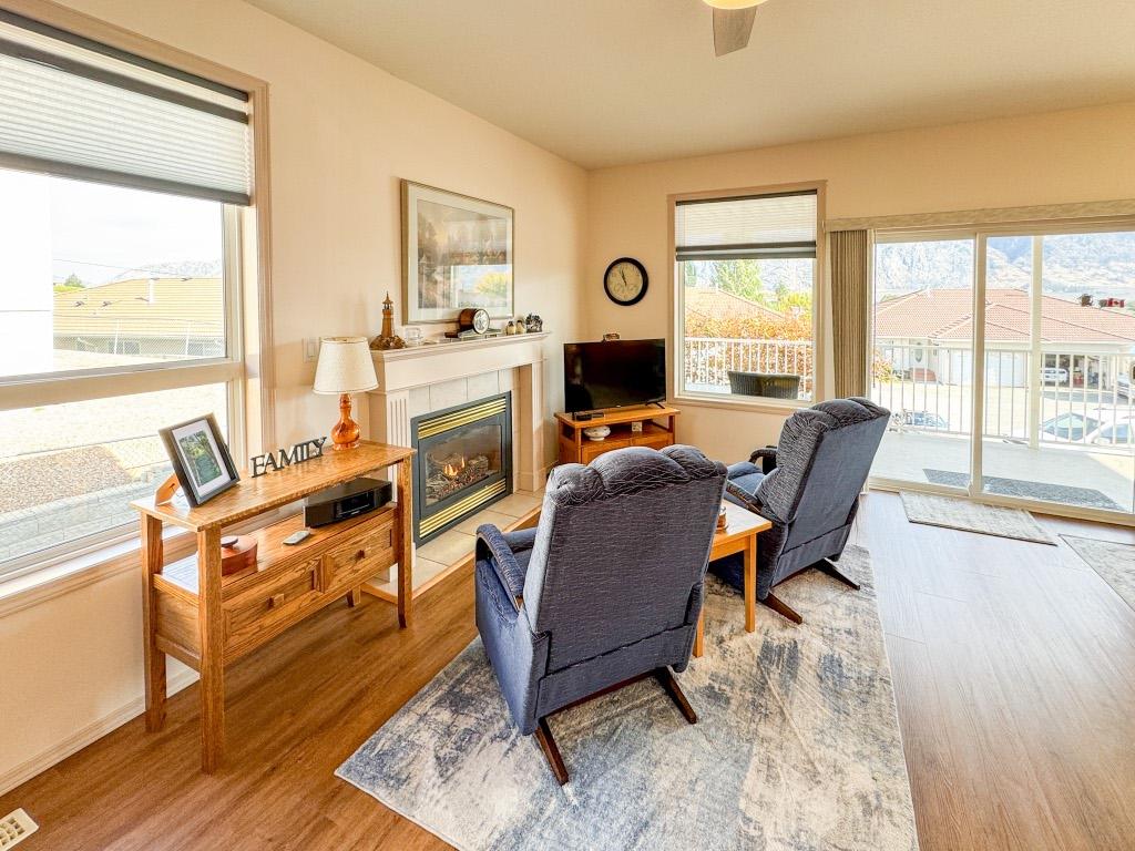 









2


Royal Ann

Court, 11,
Osoyoos,




BC
V0H 1V2

