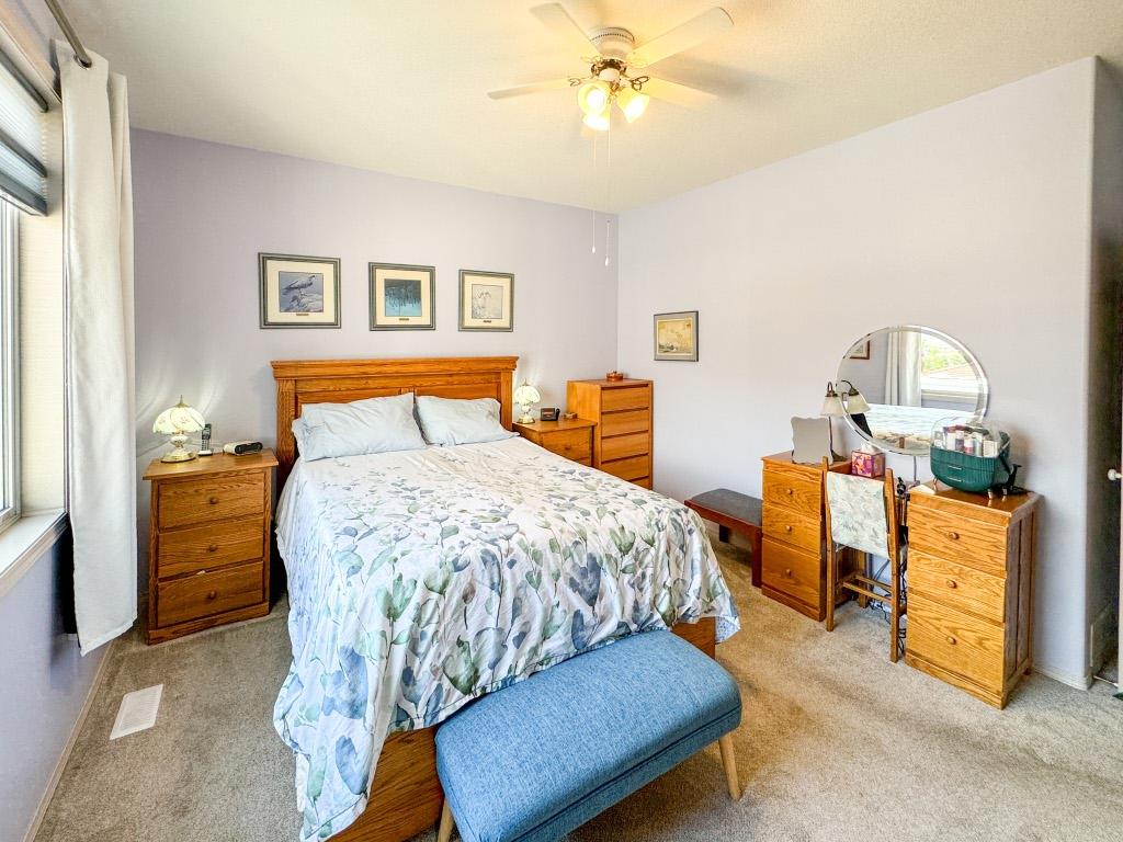 









2


Royal Ann

Court, 11,
Osoyoos,




BC
V0H 1V2


