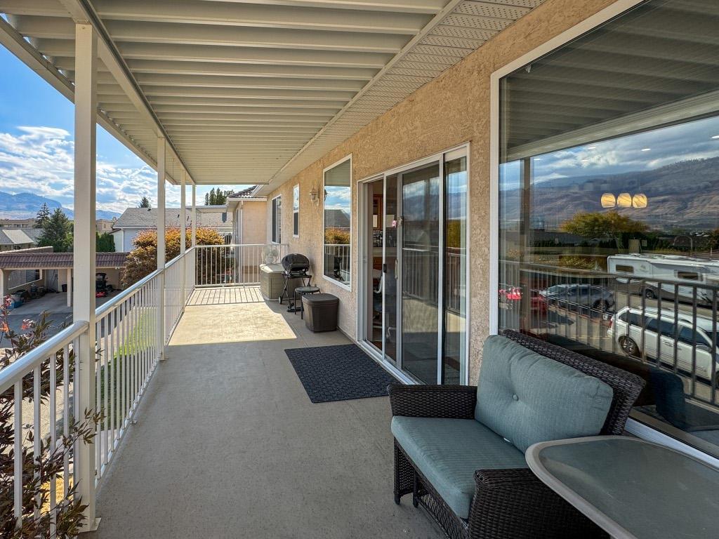 









2


Royal Ann

Court, 11,
Osoyoos,




BC
V0H 1V2

