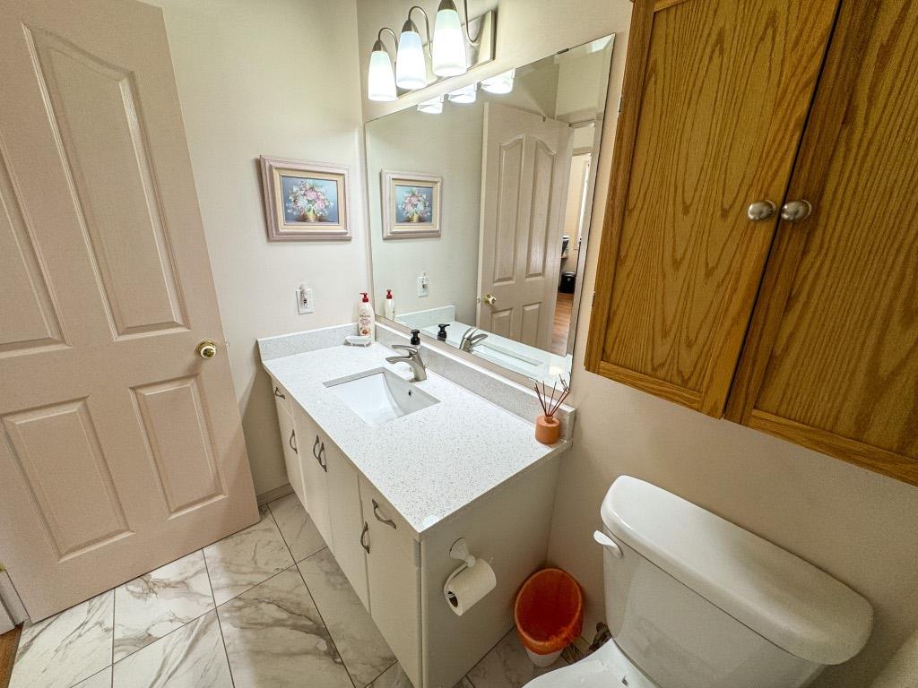 









2


Royal Ann

Court, 11,
Osoyoos,




BC
V0H 1V2

