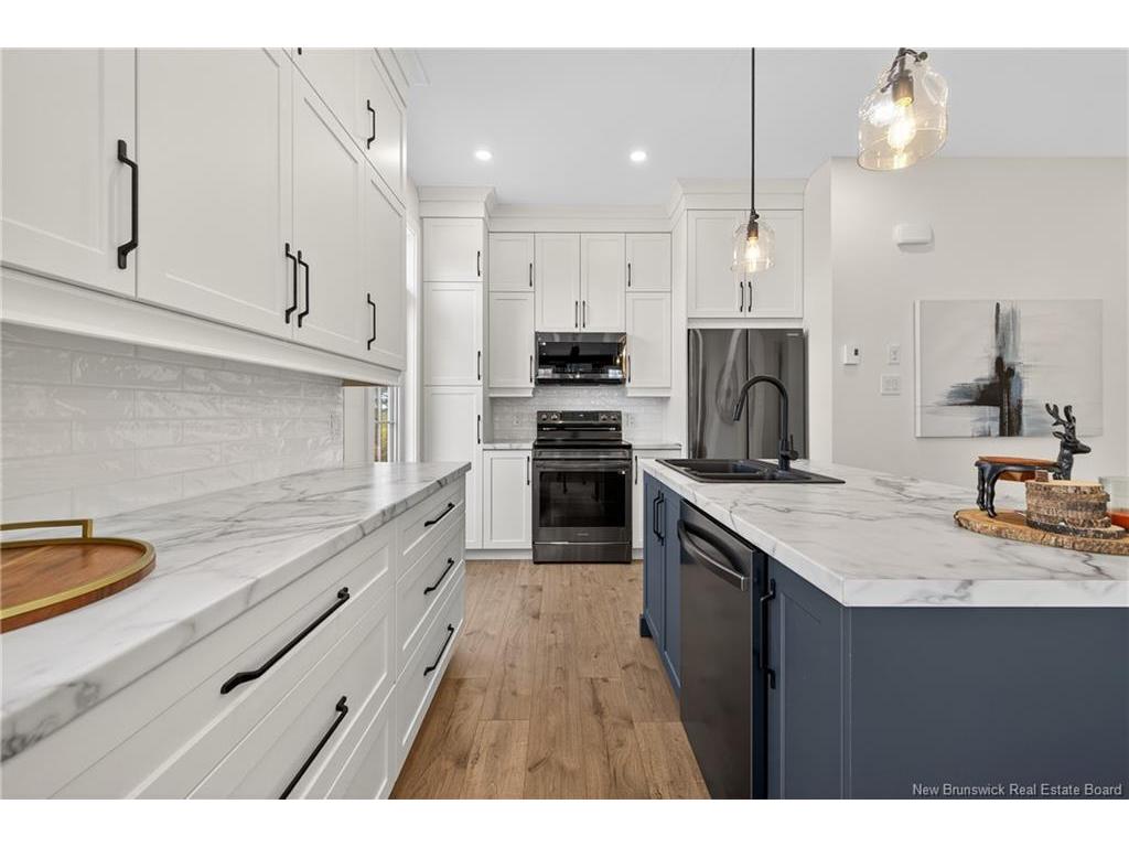 









100


Bella

LANE,
Nepisiguit Falls,




NB
E2A 6W7

