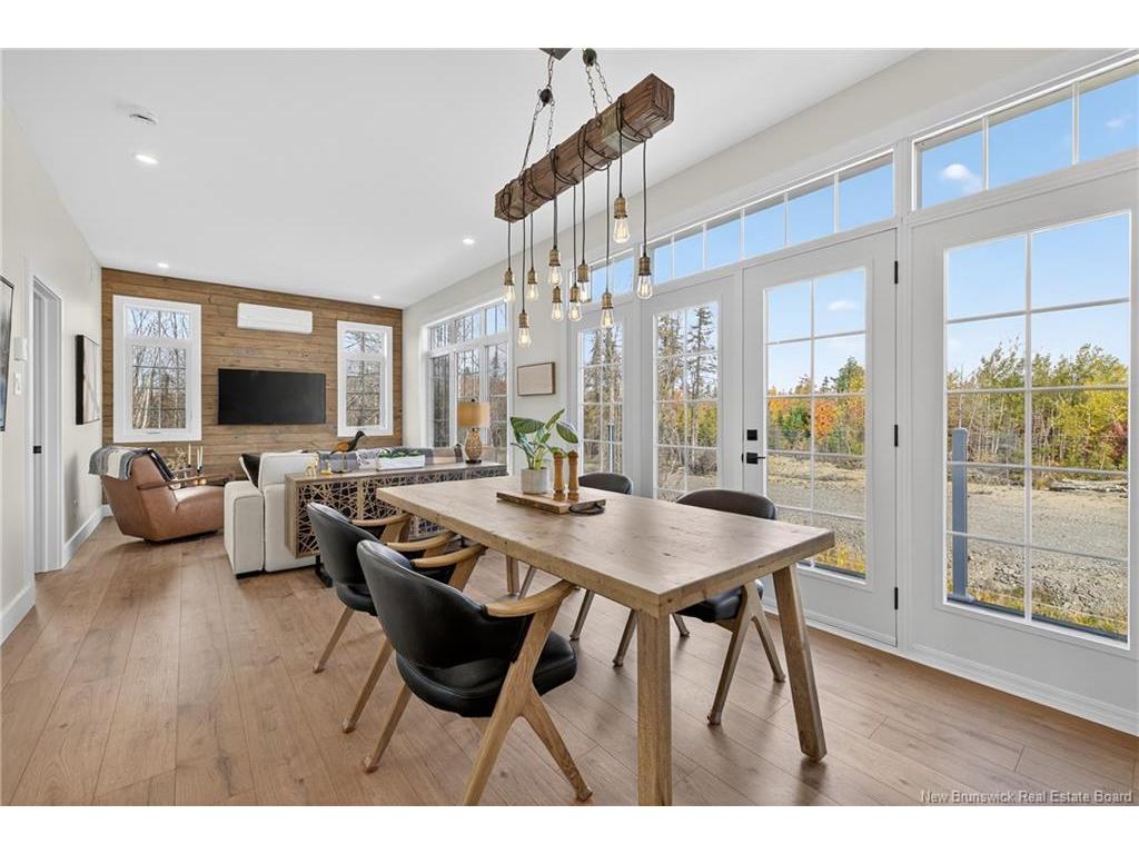 









100


Bella

LANE,
Nepisiguit Falls,




NB
E2A 6W7

