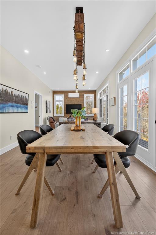 









100


Bella

LANE,
Nepisiguit Falls,




NB
E2A 6W7

