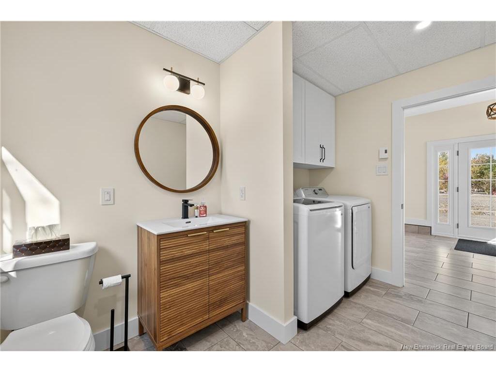 









100


Bella

LANE,
Nepisiguit Falls,




NB
E2A 6W7

