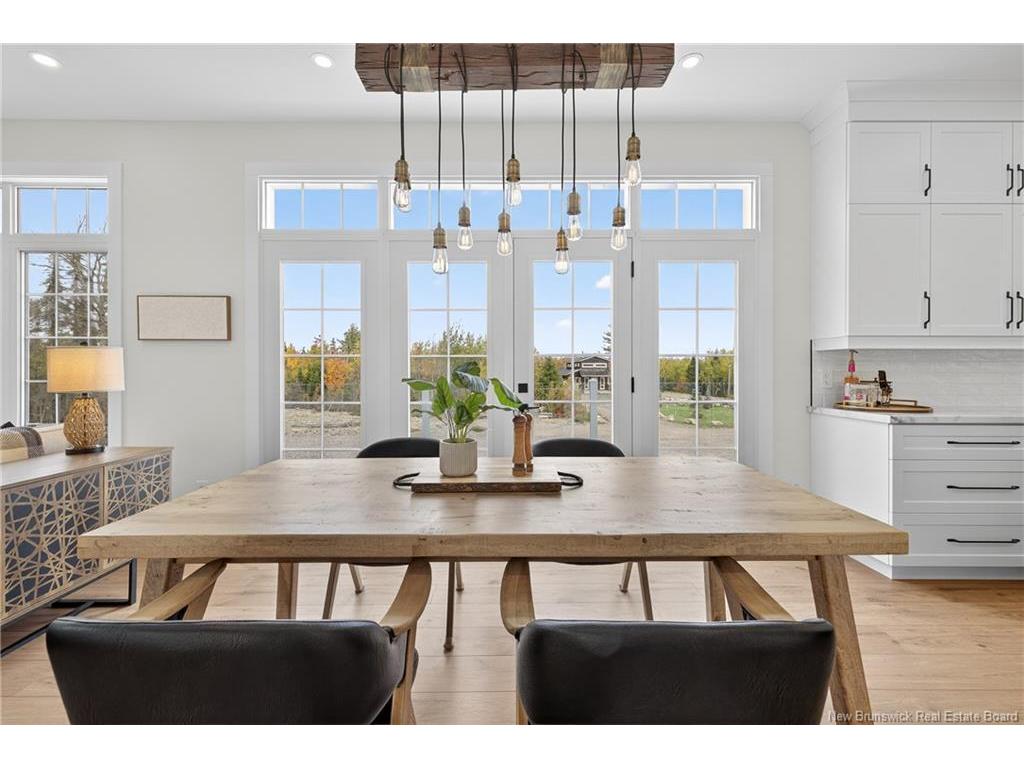









100


Bella

LANE,
Nepisiguit Falls,




NB
E2A 6W7

